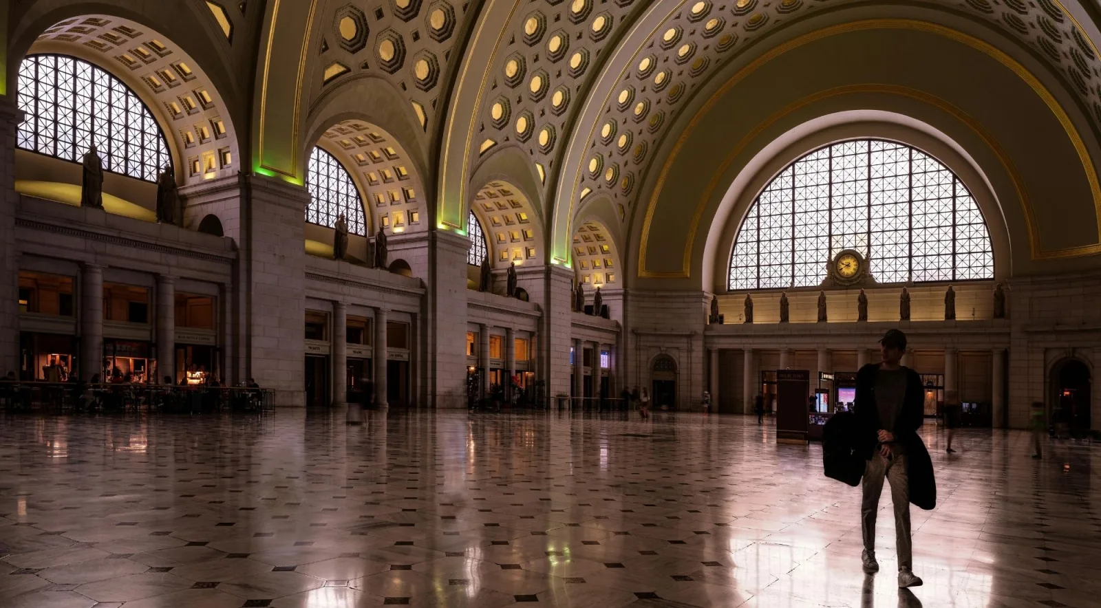 The vaulted main hall of Washington Union Station
